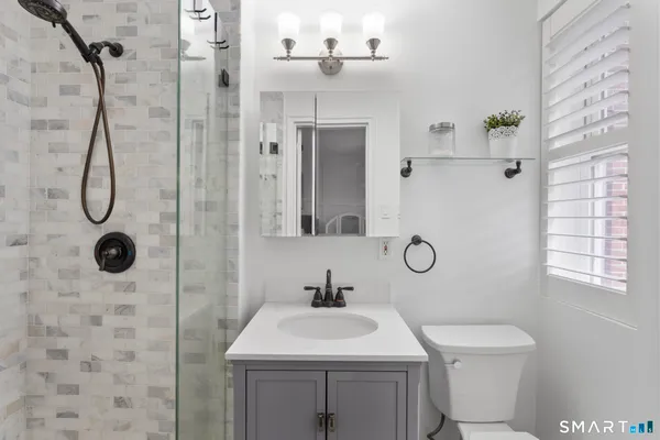 $3,500 | 70 Strawberry Hill Avenue, Unit 22E, Stamford, CT 06902