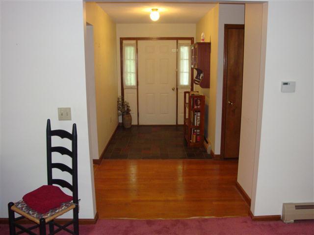 122 Winesap Road Pittsfield, MA 01201 - Photo 6 of 22 Living room to foyer