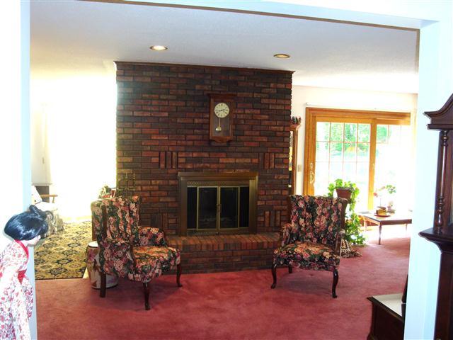 122 Winesap Road Pittsfield, MA 01201 - Photo 8 of 22 Fireplace