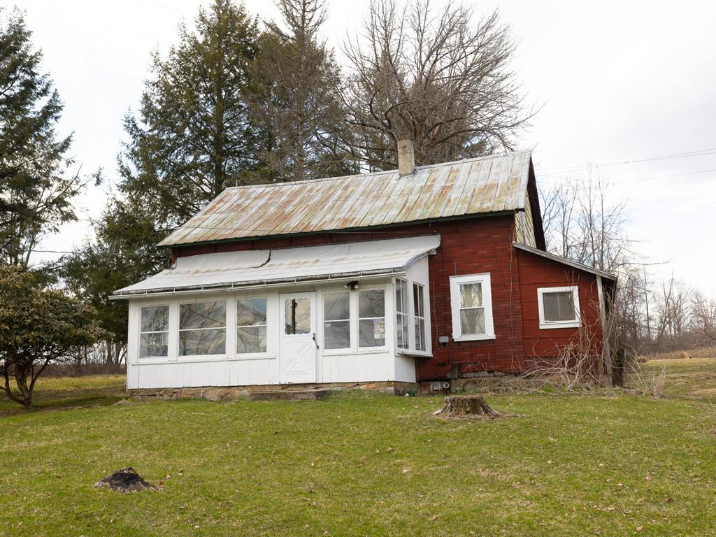 1960 Youngsville Road Pittsfield, PA 16340 - Photo 3 of 7