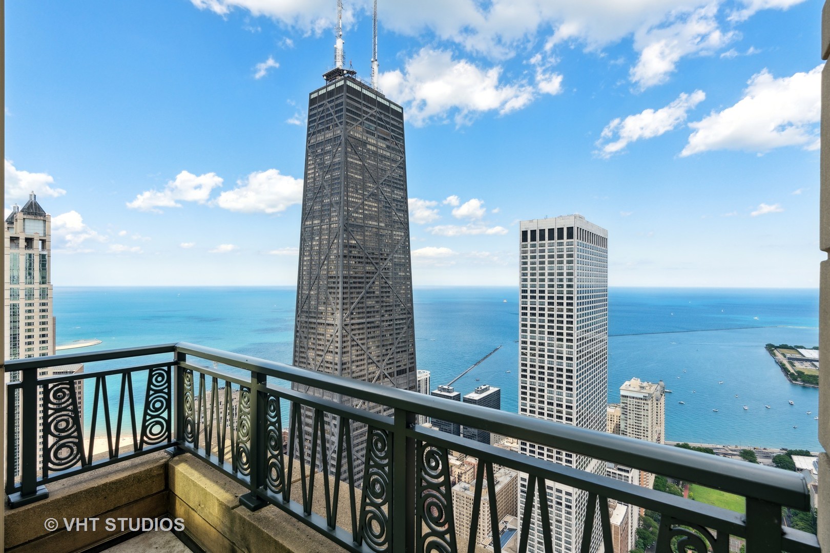 800 N Michigan Ave photo 6