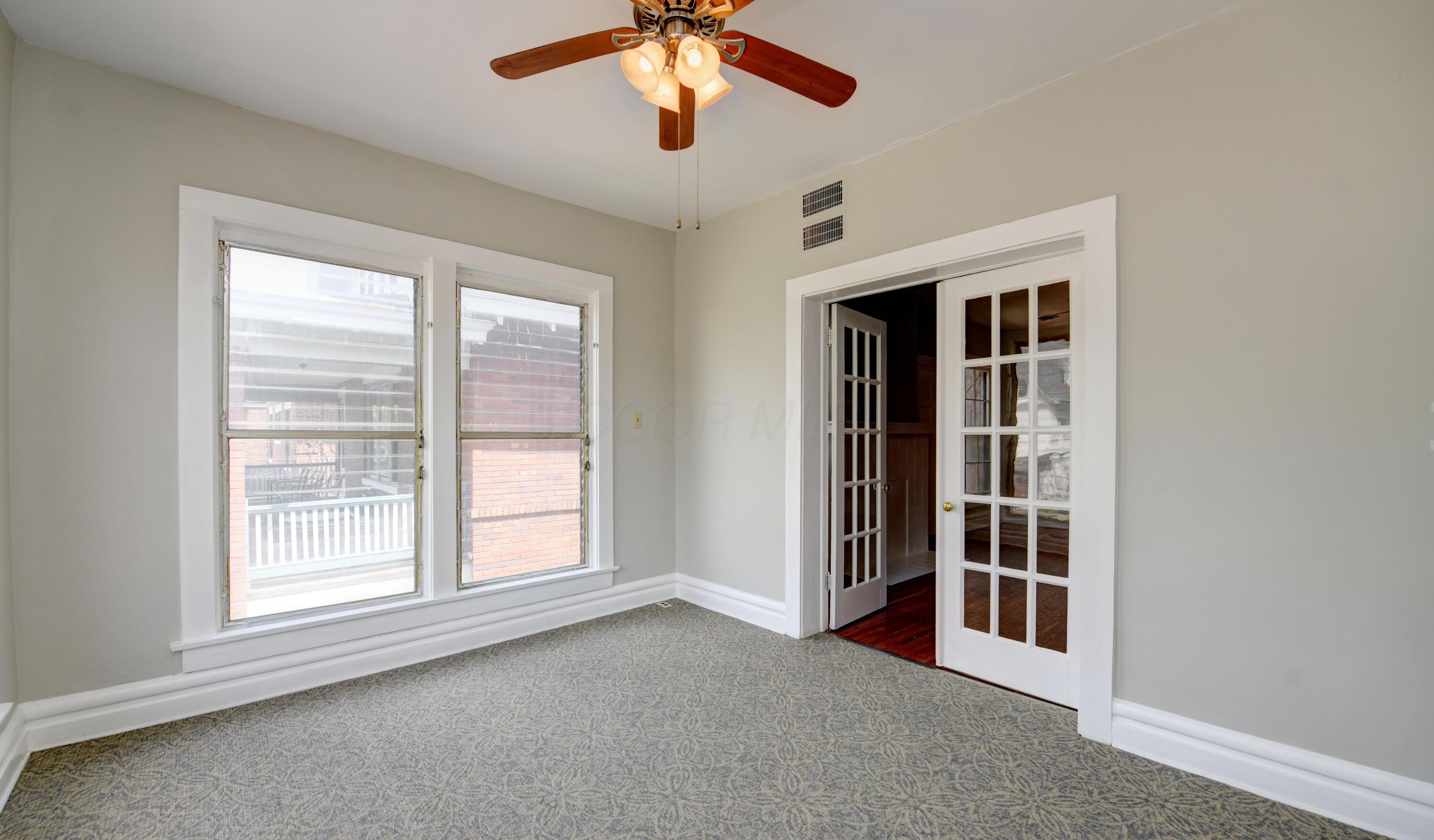 1427 1/2 Bryden Road Columbus, OH 43205 - Photo 11 of 24 Sun Room