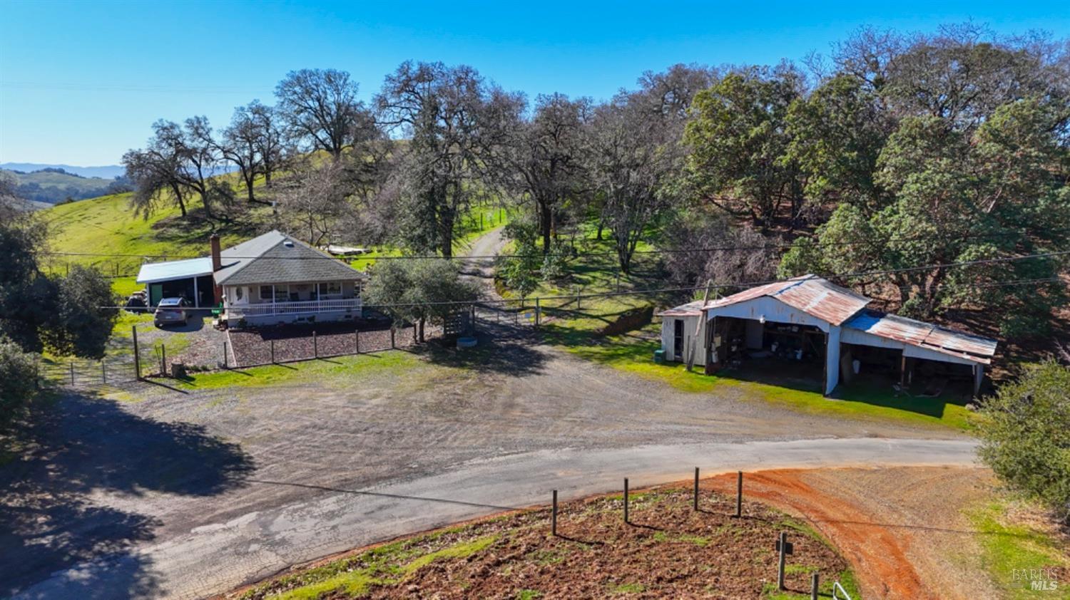 32400 Pine Mountain Road Cloverdale, CA 95425 - Photo 13 of 60