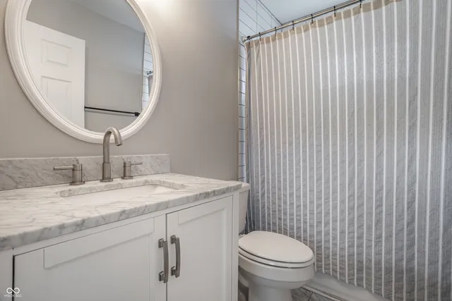 $285,000 | 3050 Central Avenue, Indianapolis, IN 46205