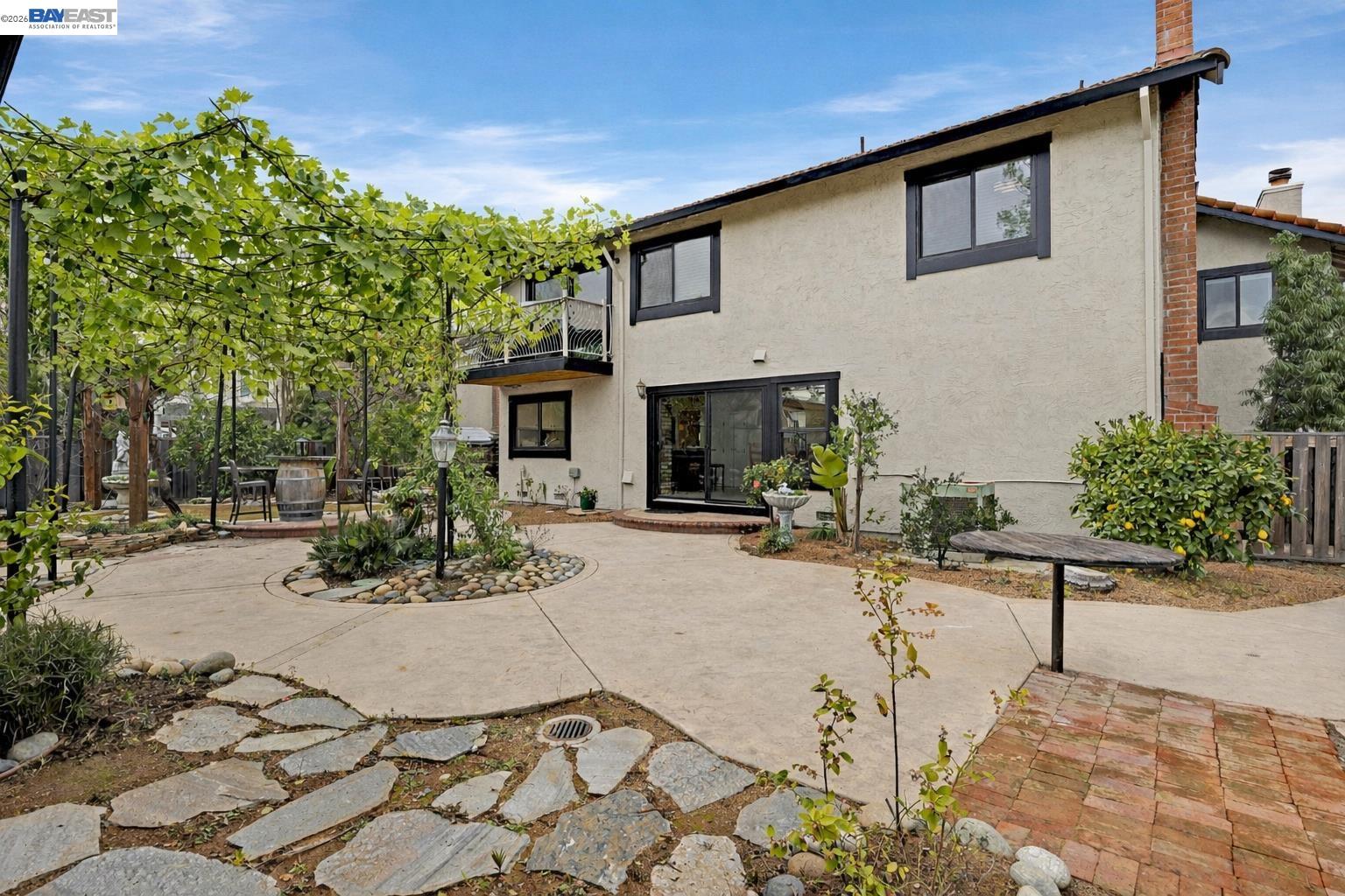 3020 Ascot Drive San Ramon, CA 94583 - Photo 37 of 45 a view of a house with backyard and sitting area