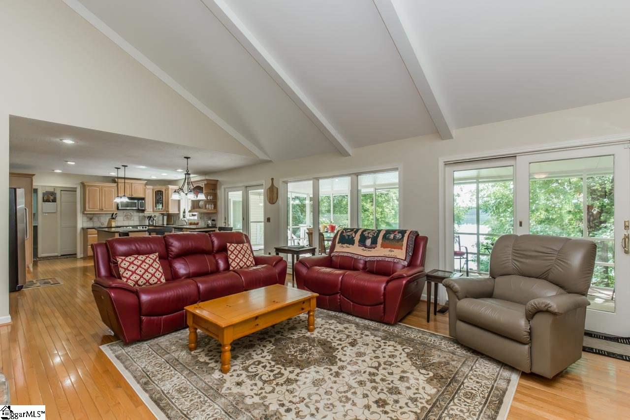 209 Rivendell Drive Pelzer, SC 29669 - Photo 6 of 35