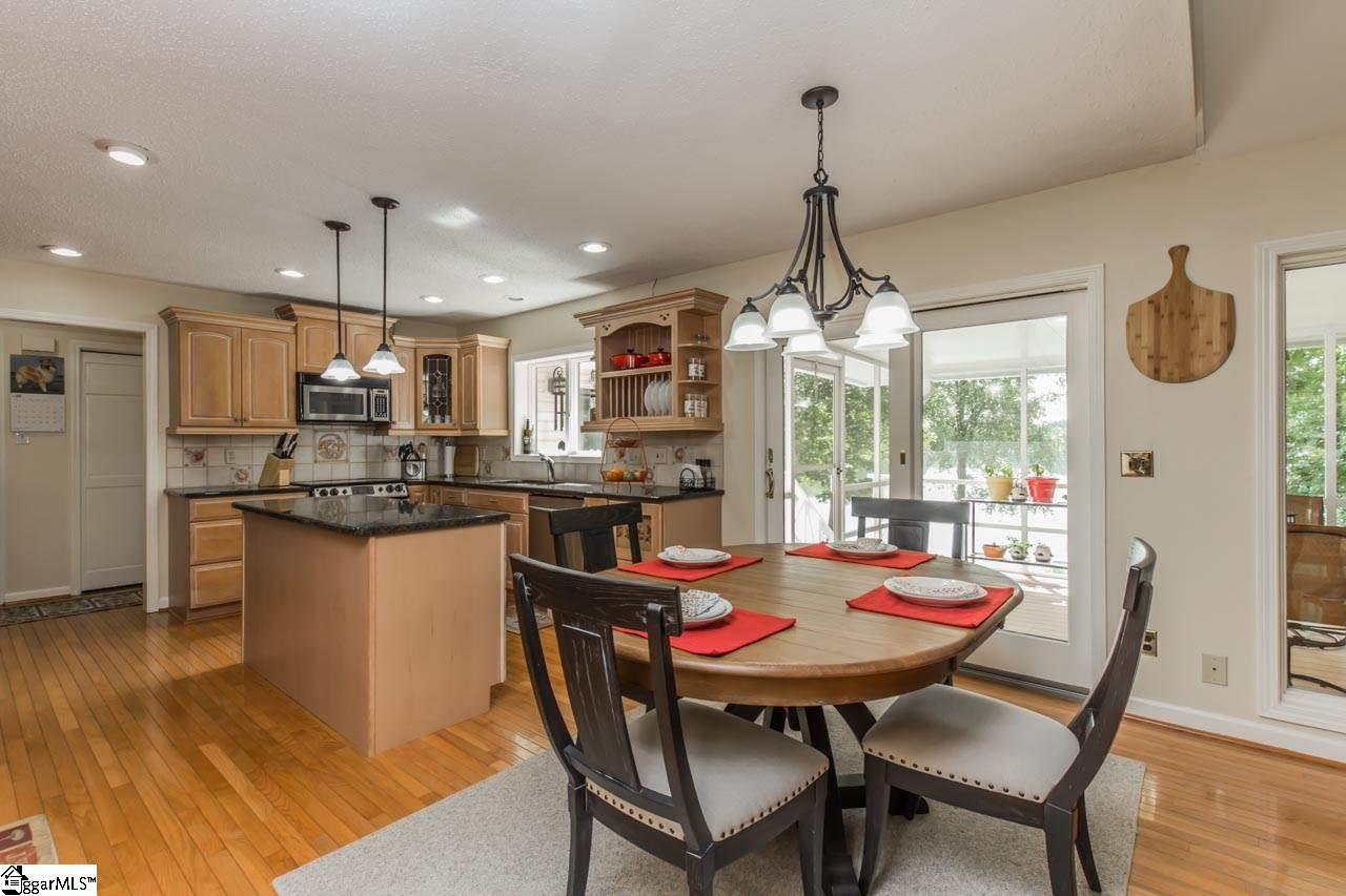 209 Rivendell Drive Pelzer, SC 29669 - Photo 8 of 35