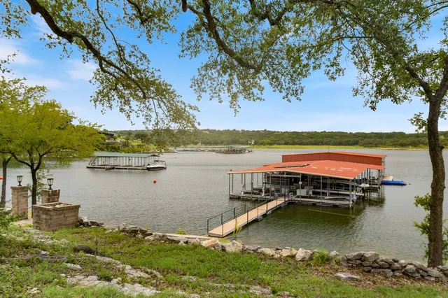 $684,000 | 9 Sunset Park Cove, Lakeway, TX 78734