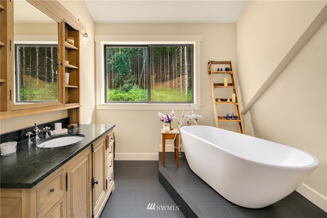 7830 Tolt Highlands Road Northeast Carnation, WA 98014 - Photo 19 of 25