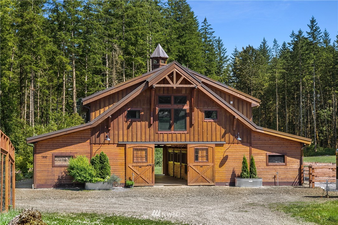 7830 Tolt Highlands Road Northeast Carnation, WA 98014 - Photo 3 of 25