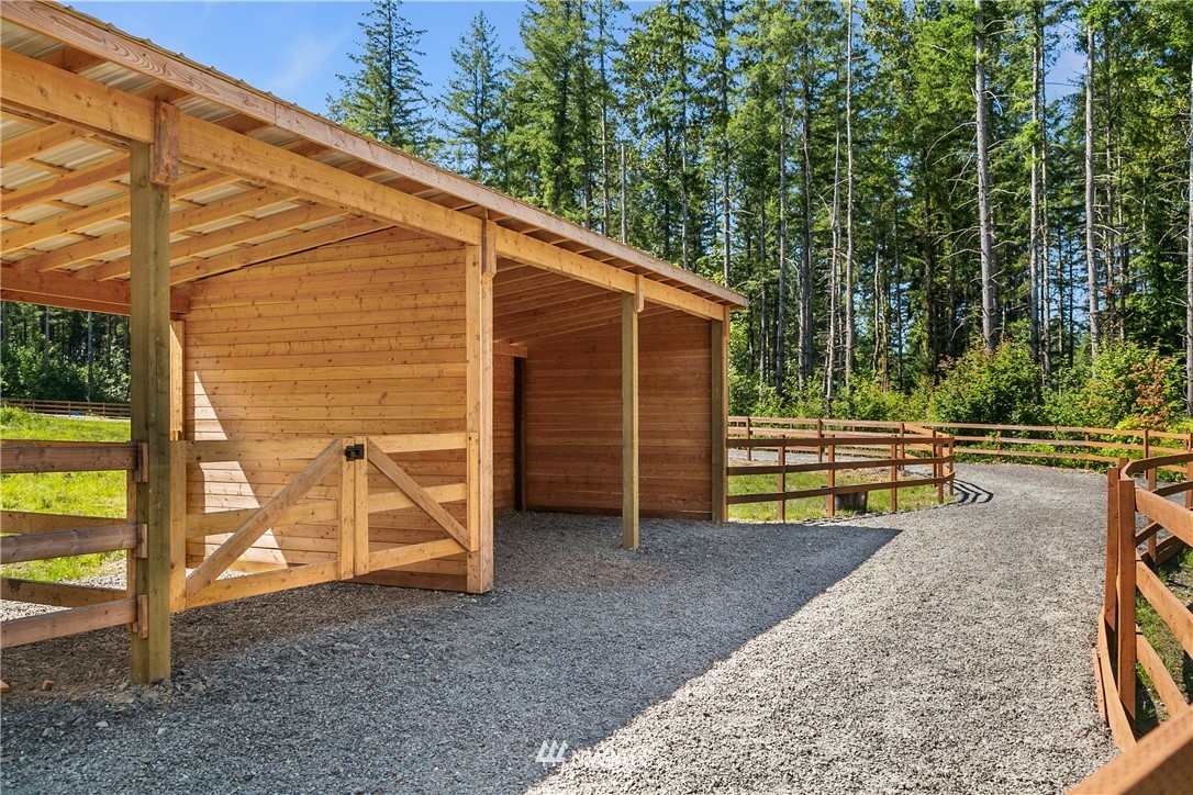 7830 Tolt Highlands Road Northeast Carnation, WA 98014 - Photo 21 of 25