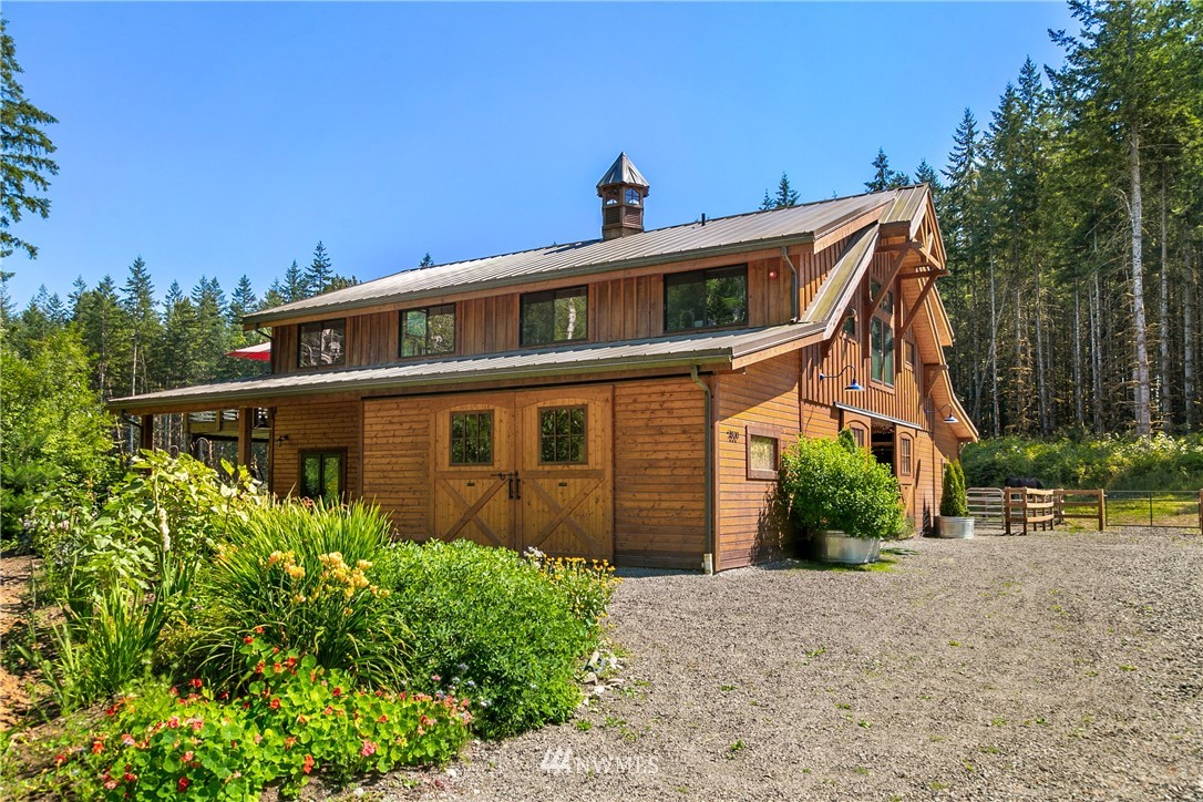7830 Tolt Highlands Road Northeast Carnation, WA 98014 - Photo 4 of 25