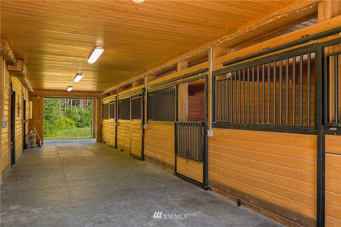 7830 Tolt Highlands Road Northeast Carnation, WA 98014 - Photo 6 of 25