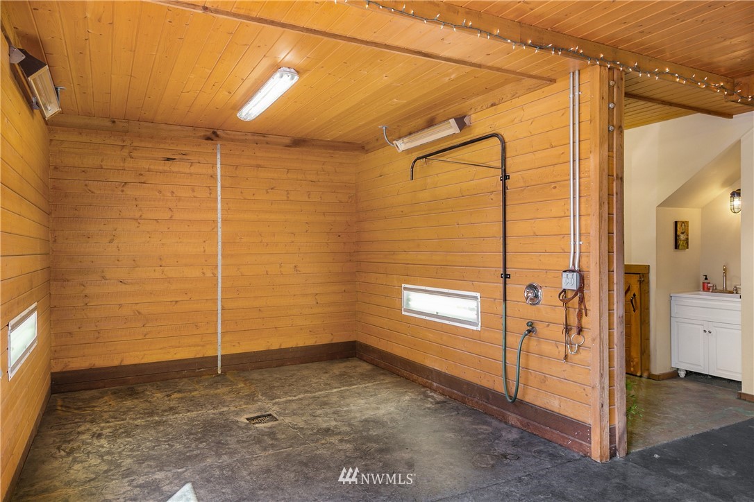 7830 Tolt Highlands Road Northeast Carnation, WA 98014 - Photo 7 of 25