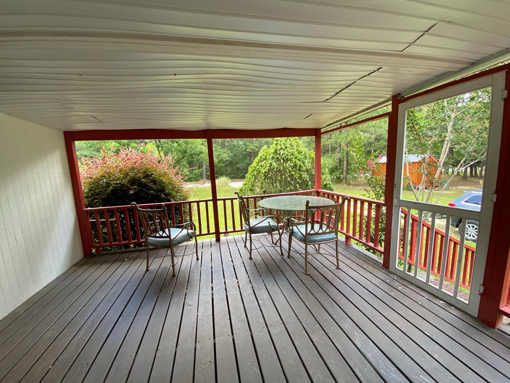 558 Tee Vee Road Elloree, SC 29047 - Photo 2 of 21 Front Porch