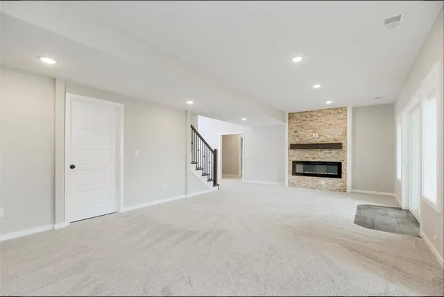 $725,000 | 3116 Southwest Summit View Trail, Lee's Summit, MO 64082