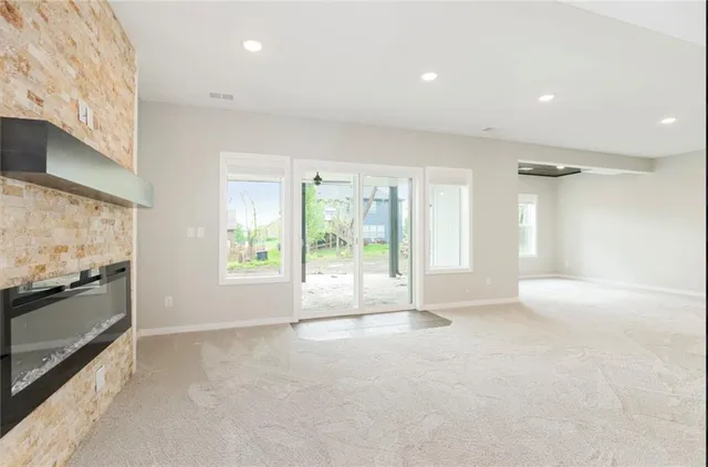 $725,000 | 3116 Southwest Summit View Trail, Lee's Summit, MO 64082