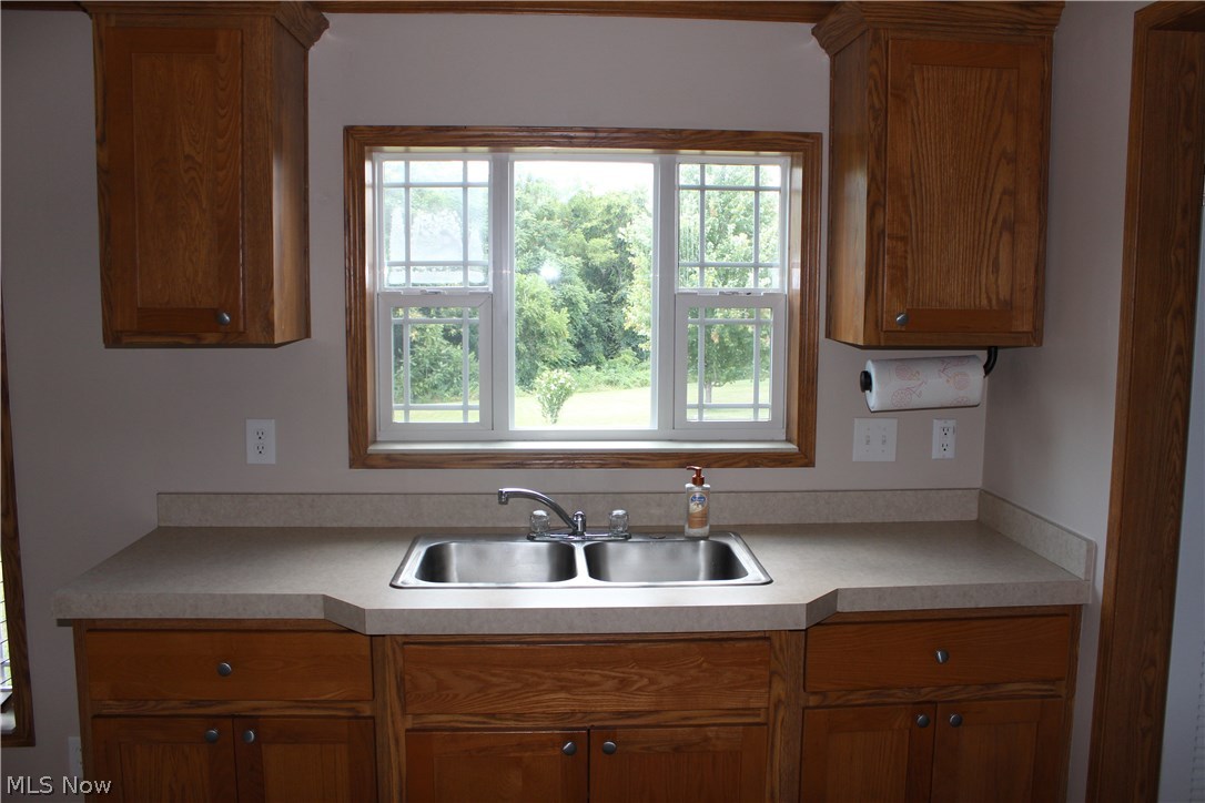 4105 Old Wheeling Road Zanesville, OH 43701 - Photo 12 of 18
