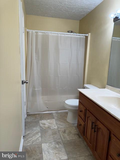 204 Maryland Road Stevensville, MD 21666 - Photo 14 of 22 Another View of Main Level Bathroom