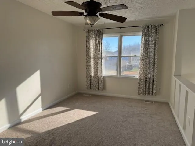 $2,600 | 204 Maryland Road, Stevensville, MD 21666