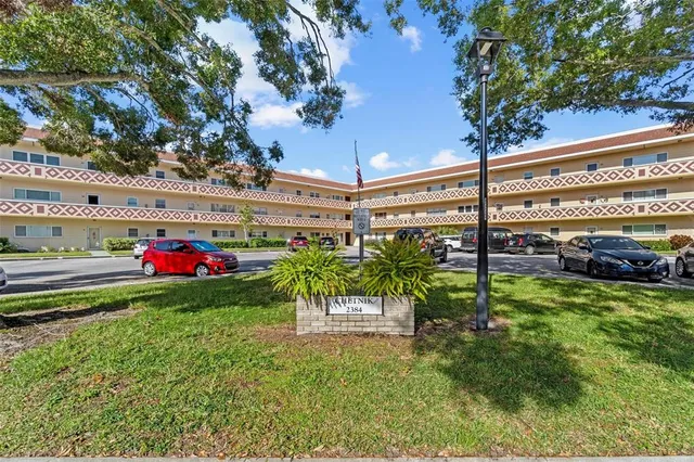 $224,900 | 2384 Tahitian Lane, Unit 22, Clearwater, FL 33763