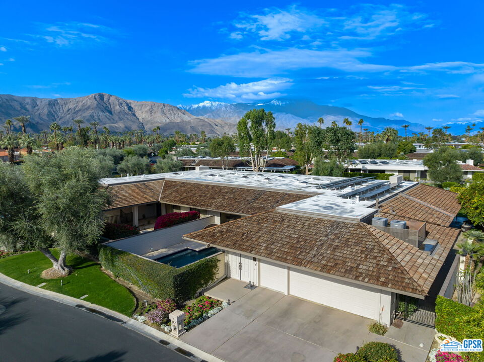 a view of a terrace with a garden