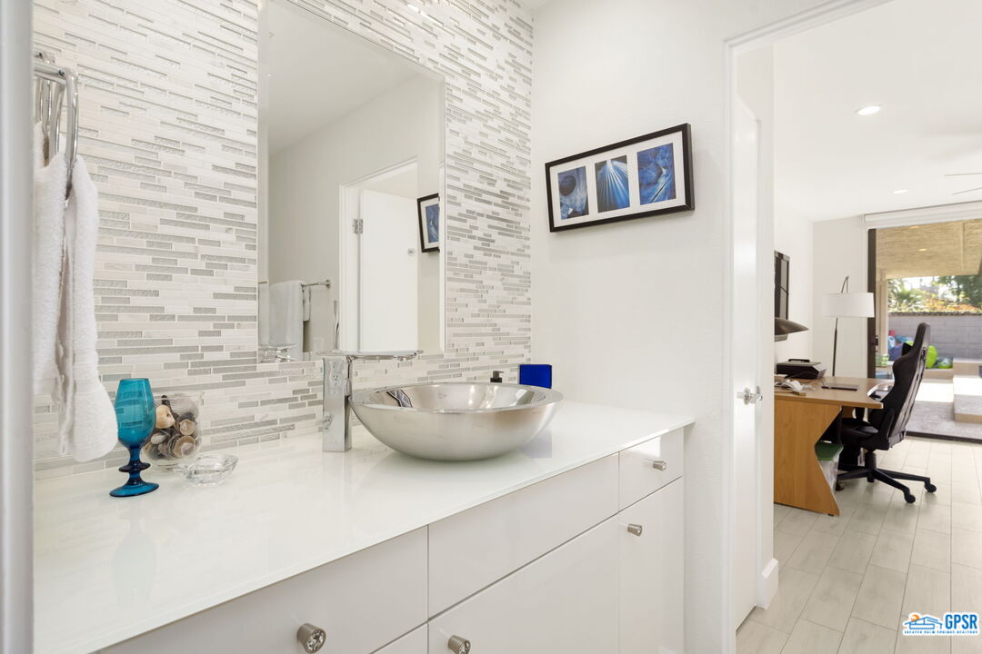 78 Colgate Drive Rancho Mirage, CA 92270 - Photo 30 of 56 a view of a workspace with furniture