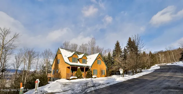 $1,999,000 | 37 White Way, Windham, NY 12496