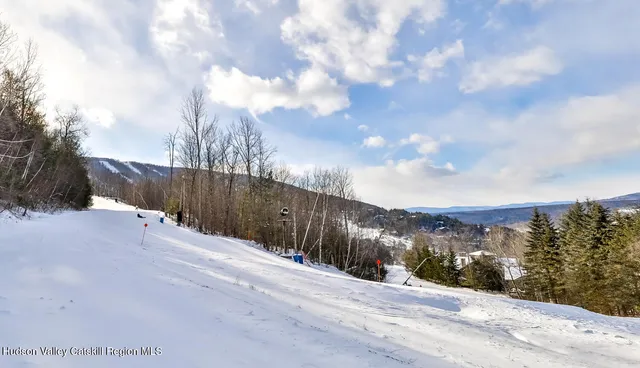 $1,999,000 | 37 White Way, Windham, NY 12496