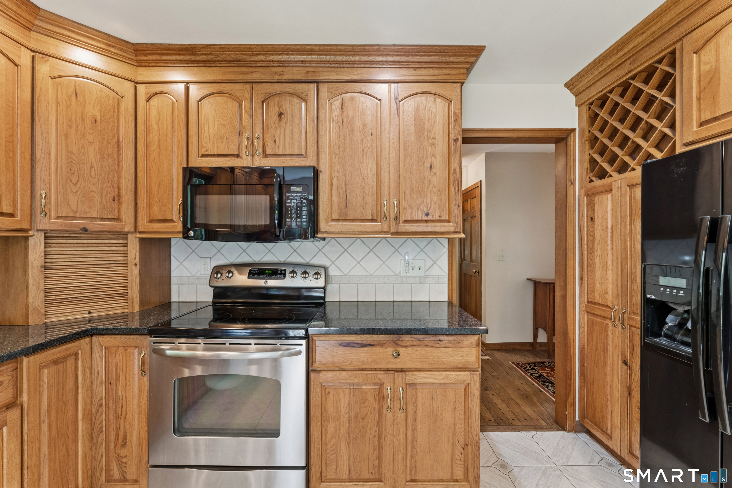 297 North Poverty Road Southbury, CT 06488 - Photo 19 of 40