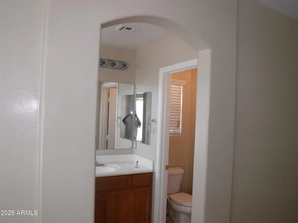 $1,995 | 4524 South 25th Drive, Phoenix, AZ 85041