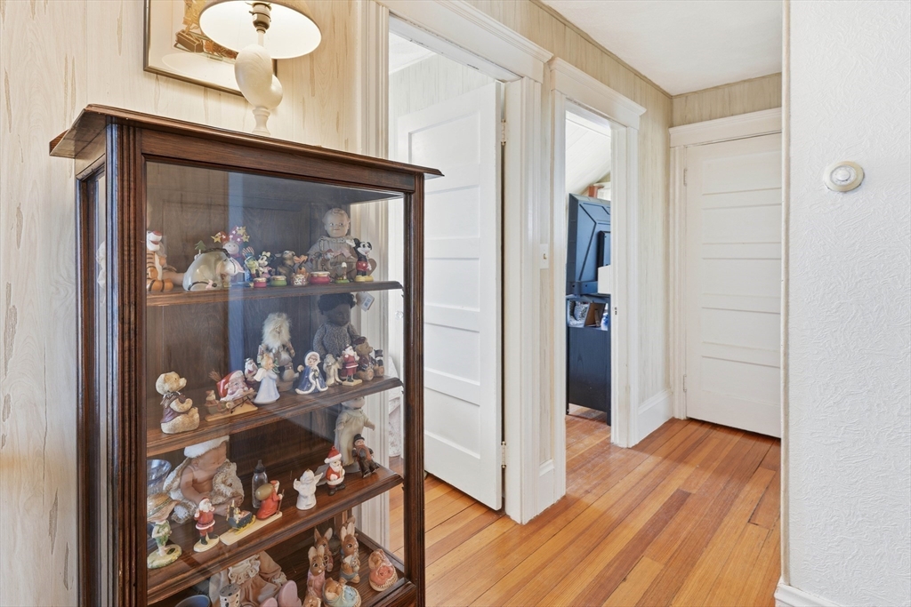 85 Willow Road Nahant, MA 01908 - Photo 21 of 42