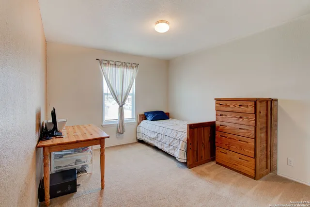 $2,150 | 7411 Copper Cove, Converse, TX 78109