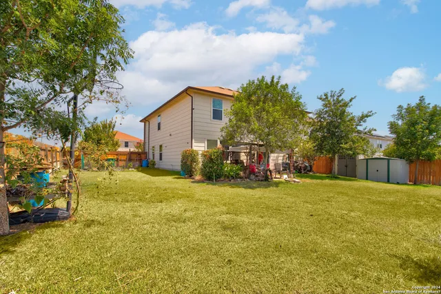 $2,150 | 7411 Copper Cove, Converse, TX 78109