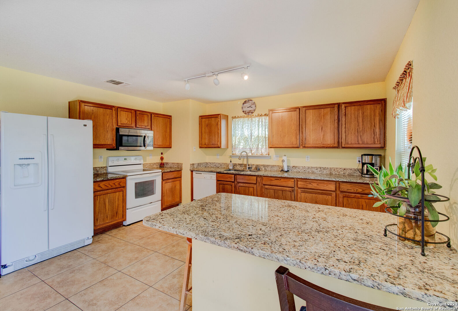 7411 Copper Cove Converse, TX 78109 - Photo 7 of 21