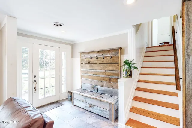 $429,900 | 151 West Mountain Road, Queensbury, NY 12804