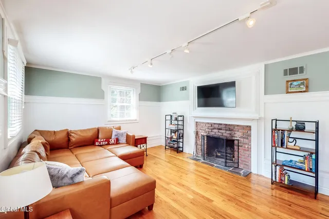 $429,900 | 151 West Mountain Road, Queensbury, NY 12804