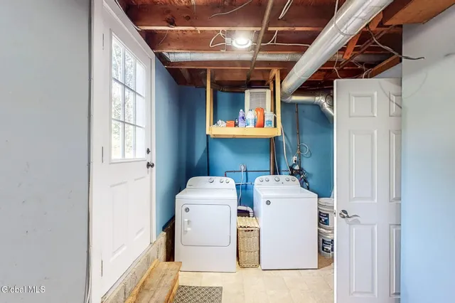 $429,900 | 151 West Mountain Road, Queensbury, NY 12804