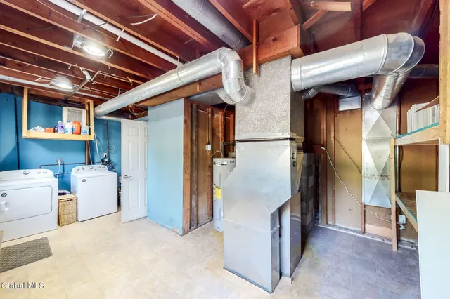 $429,900 | 151 West Mountain Road, Queensbury, NY 12804