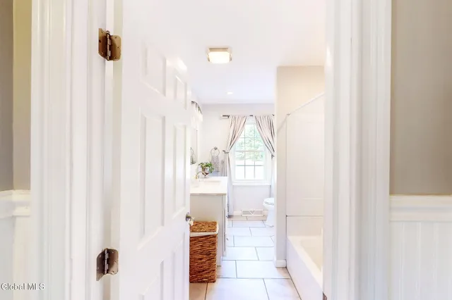 $429,900 | 151 West Mountain Road, Queensbury, NY 12804