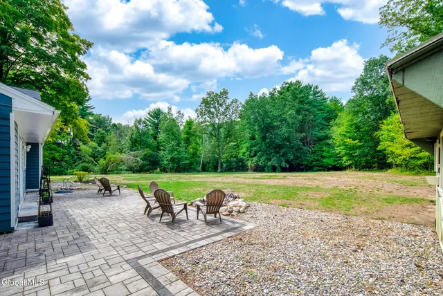 $429,900 | 151 West Mountain Road, Queensbury, NY 12804