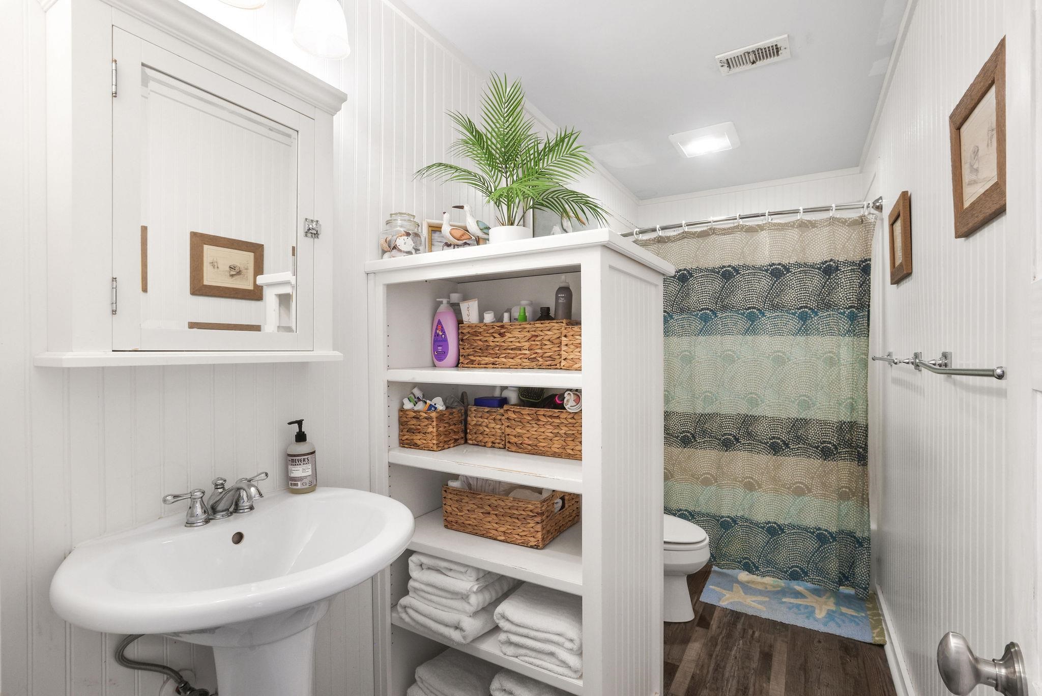 32130 River Road Orange Beach, AL 36561 - Photo 13 of 51 Bathroom