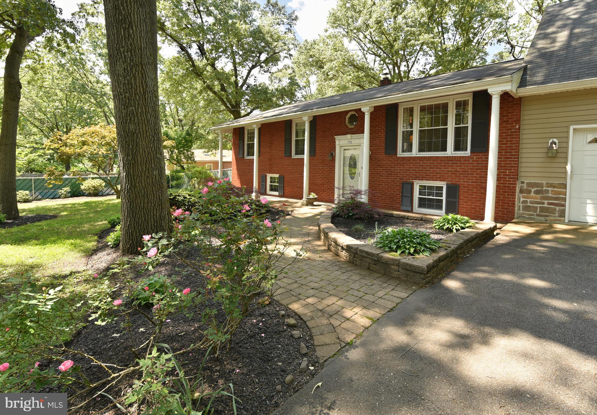 750 Pine Road Severn, MD 21144 - Photo 4 of 43