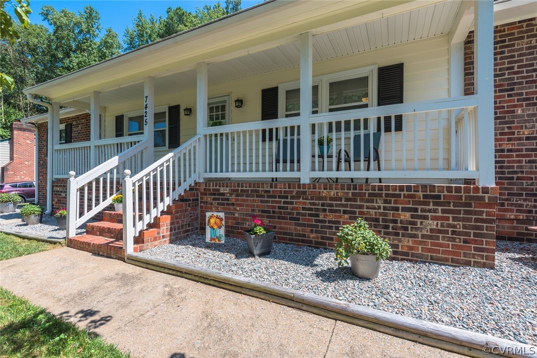 7425 Drexelbrook Road Chesterfield, VA 23832 - Photo 3 of 42