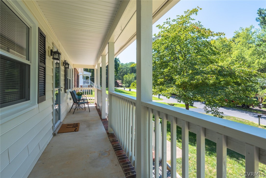 7425 Drexelbrook Road Chesterfield, VA 23832 - Photo 5 of 42