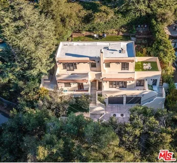 $1,469,500 | 25648 Timpangos Drive, Calabasas, CA 91302