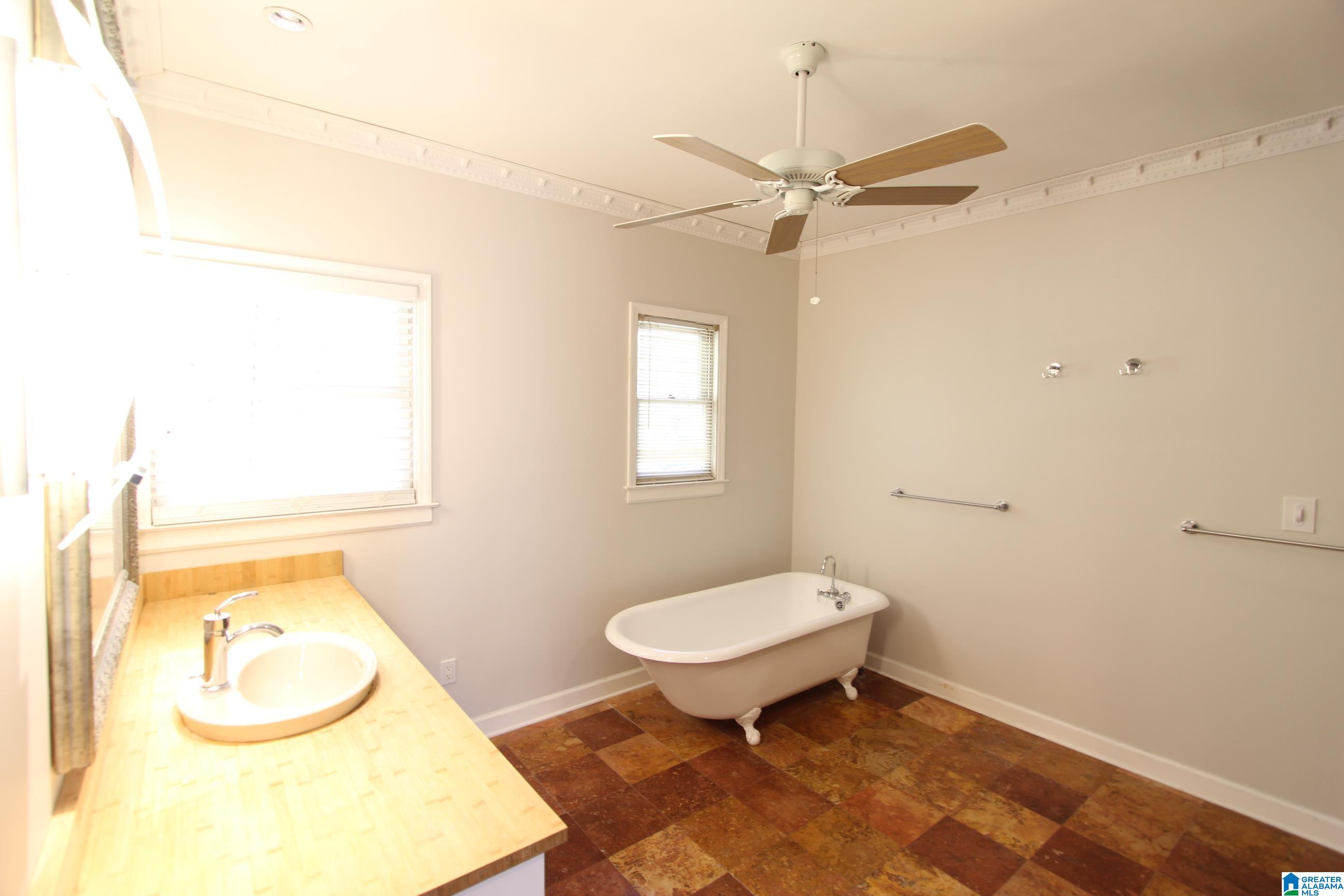 3969 Spring Valley Road Birmingham, AL 35223 - Photo 17 of 30 Gallery Image 17