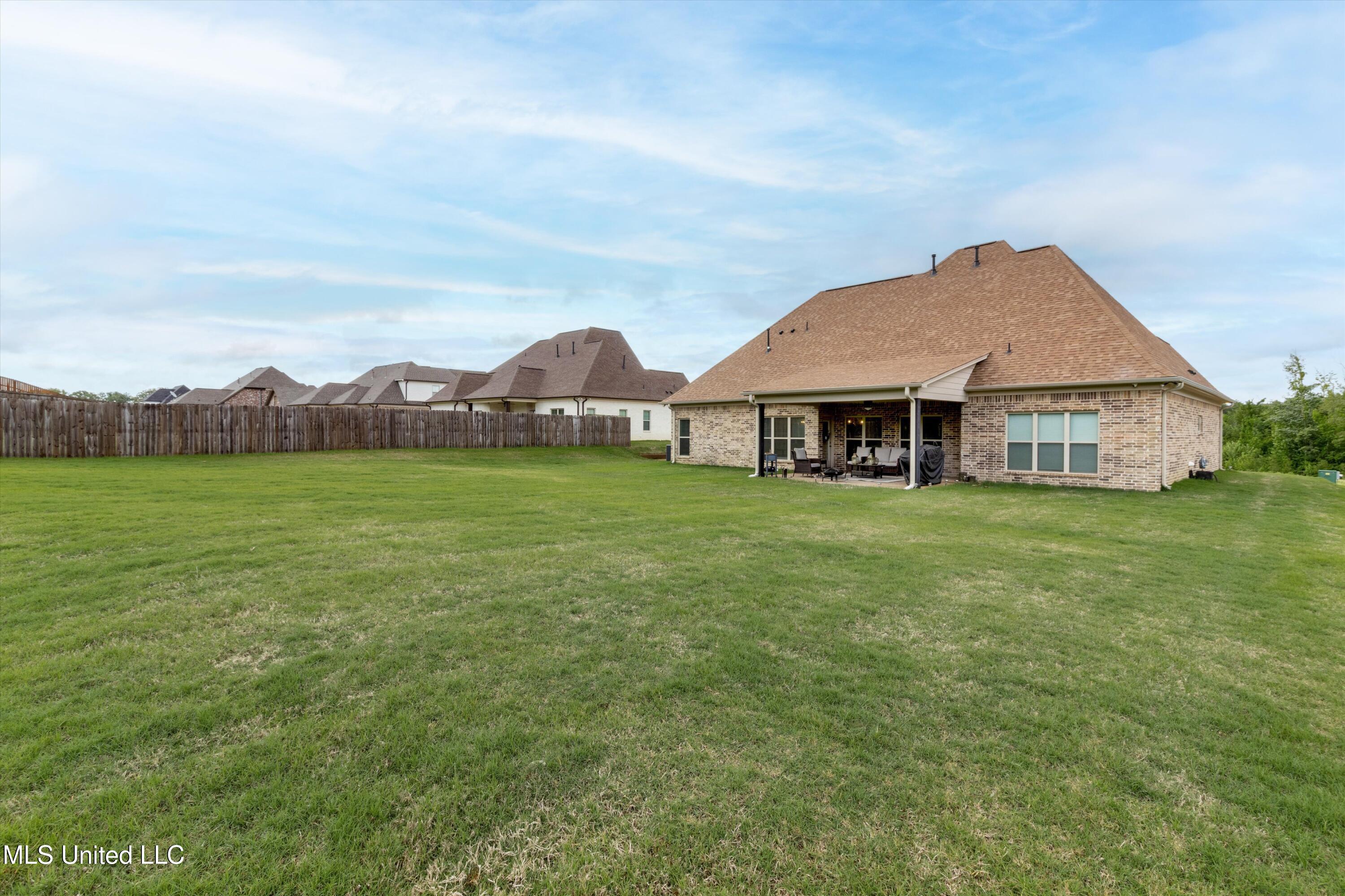 4624 Bakers Trail Nesbit, MS 38651 - Photo 25 of 27 25-4624 Bakers Trail East-65