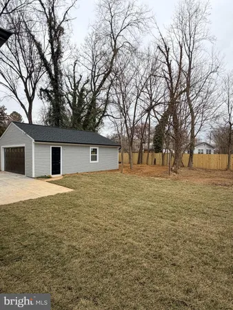 $687,000 | 13711 Parkland Drive, Rockville, MD 20853