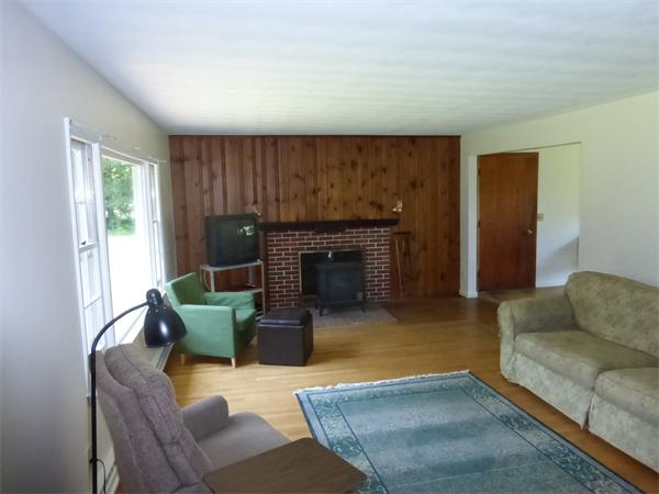 101 Southampton Road Westhampton, MA 01027 - Photo 5 of 23 Gallery Image 5